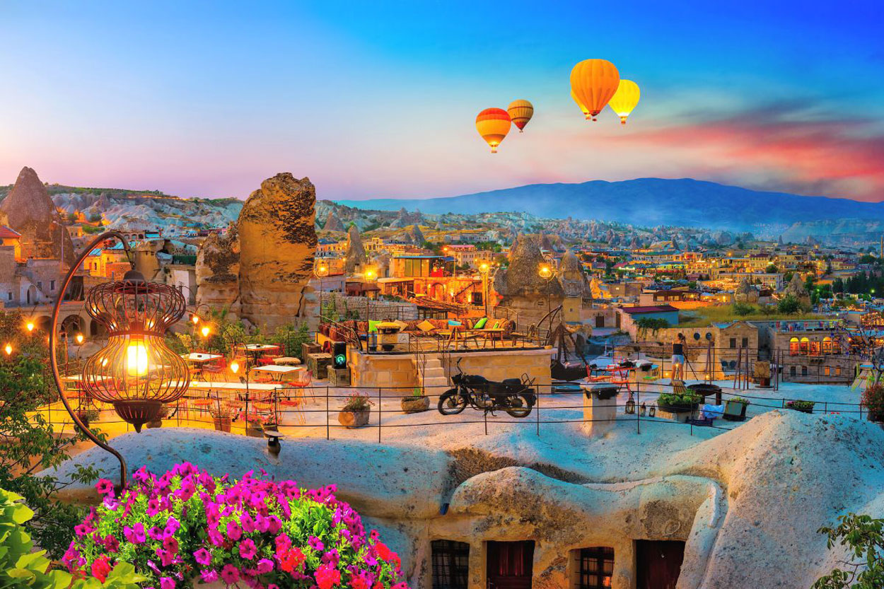 تصویر جاذبه‌ها و امکانات